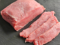 Kalbsschnitzel-Metzgerei-Schiller-Hof